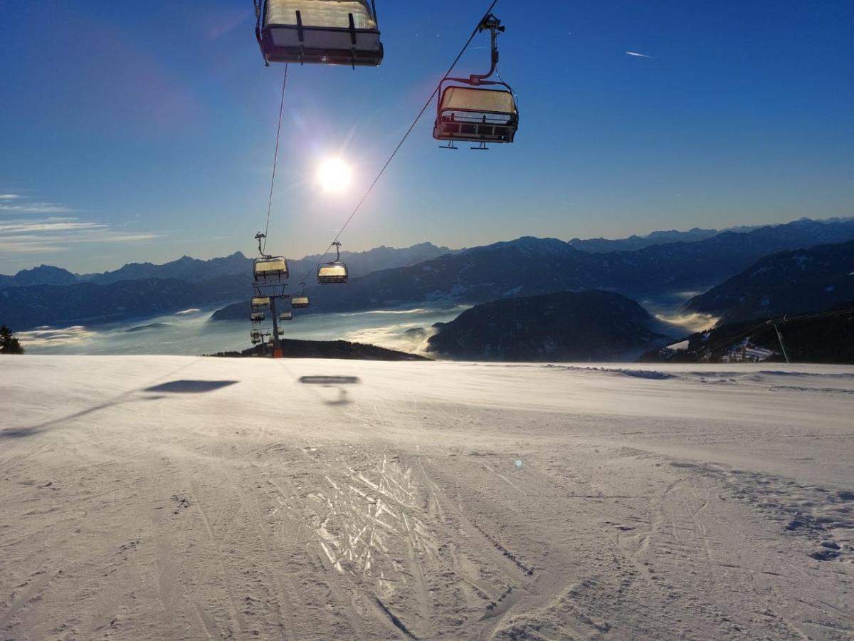 Pension Kitty Portschach am Woerthersee Luaran gambar