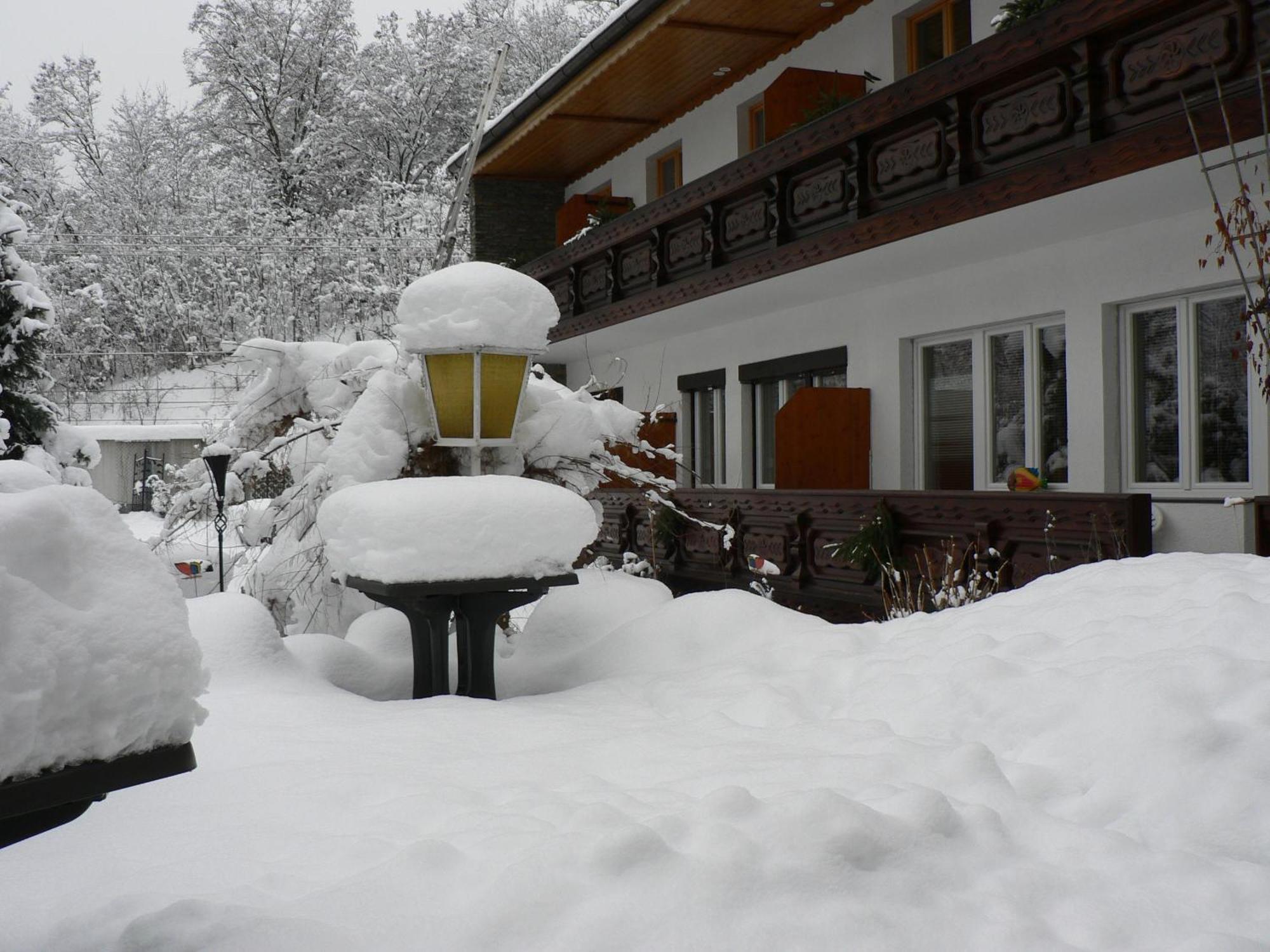 Pension Kitty Portschach am Woerthersee Luaran gambar