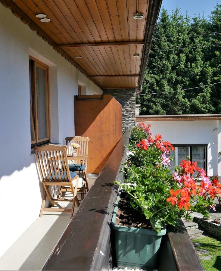 Pension Kitty Portschach am Woerthersee Luaran gambar