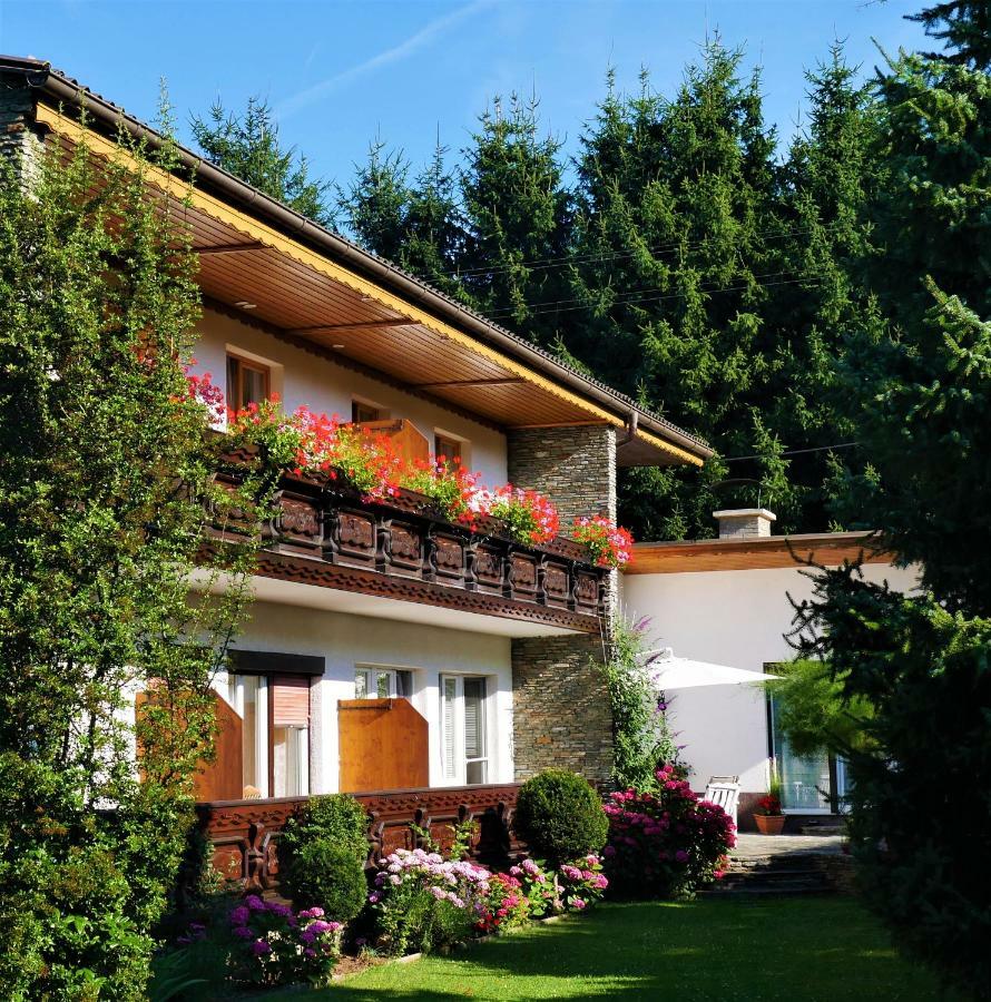Pension Kitty Portschach am Woerthersee Luaran gambar
